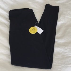 Motherhood Maternity Postpartum Leggings